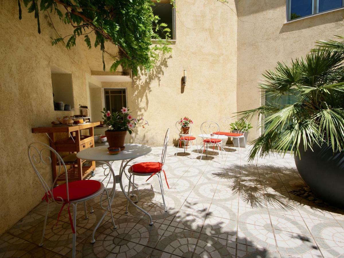 Couette Et Cafe Hotell Montpellier Exteriör bild