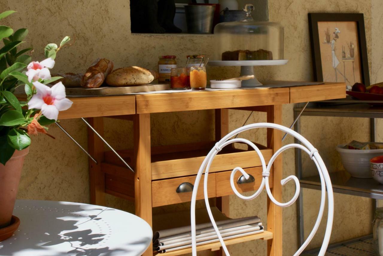 Couette Et Cafe Hotell Montpellier Exteriör bild